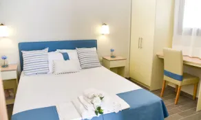 Aurora Luxury Retreat - Beachfront & Private Pool - Image 3