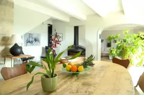 Family-run Mas Provençal in the heart of the Alpilles, 15 min from St Rémy de Provence - Image 4