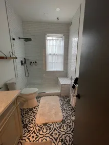 Beautiful 2 Bedroom with Loft in Heart of Old Town—sleeps 6 - Image 4