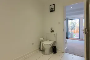 Cotswold holiday let with hot tub - The Old Garage - Image 5