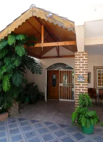 Star House - Image 5