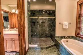 Sapphire Falls Alchemy | Spectacular Lodge in the Blue Ridge Mountains - Image 5