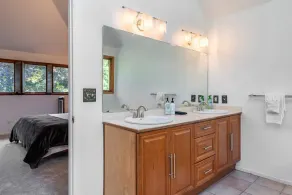 Spacious 3BR Redmond Home with Fireplace & BBQ - Image 3