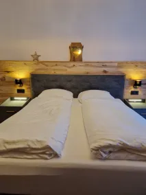 Gemütliche Ferienwohnung in Saalbach, modernes Badezm,  neue 2 doppel Schlafzmr - Image 5