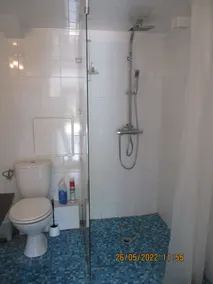 Appartement en sous-sol.Jardin privé. Situé dans un village des montagnes noires - Image 2