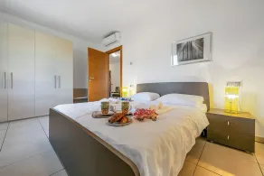 Vista di Maccagno Fantastico: View, Pool & Balcony - Happy Rentals - Image 5