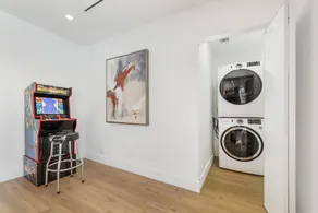 Miami Tropical Paradise/3 bed rooms/Htd Pool/Mini Golf/Pool Table/Baby items - Image 4
