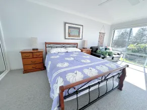 Pet Friendly, Magnificent Ocean Views, A minutes' Easy Stroll To The Beach - Image 5