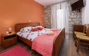 Awesome home in Porec - Image 4