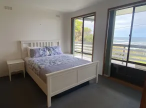Amazing beach and water views just a short walk from Smiths Beach and YCW Beach. - Image 4
