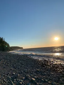 Cozy cottage with a hot tub on the bay of fundy - Image 5
