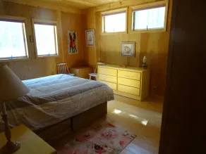 Unique ISLAND Living off the grid -Waterfront cottage - Image 4
