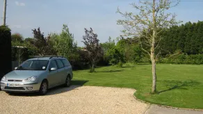 Stylish, Comfortable Apartment near Freshwater Bay. Pet Friendly. Private Garden - Image 4