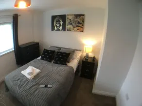 Phoenix House - Image 5