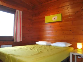Holiday Home in Houyet with Private Sauna - Image 2