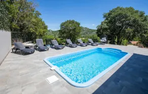 Cozy Home In Metkovic With Jacuzzi - Image 4