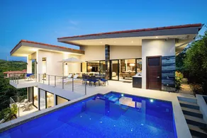 Casa Napoleon • New 4-BR Modern Coastal Retreat with Infinity Pool & Sweeping Pacific Views - Image 5