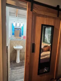 Finca Beachfront Tree house - Image 5