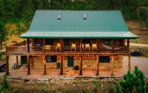 Black Hills Getaway-Alpine Prairie Lodge-Vacker Log Cabin på 8 hektar. - Image 4
