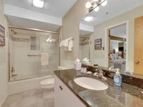357 Edgewater Inn - Image 4