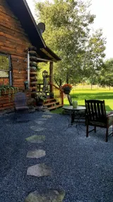 Rustic & Cozy Log Cabin in beautiful countryside with exceptional amenities! - Image 5