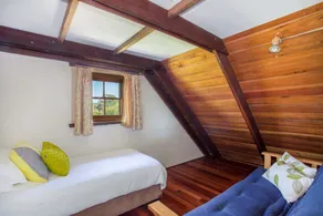 Stone Cottage - Image 4