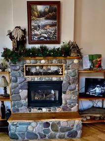Riverdance Lodge: Best Family and Friends private Icicle River Fun Getaway!! - Image 2