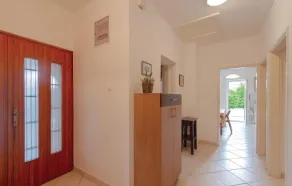 Beautiful home in Orebic - Image 4