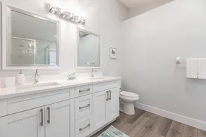 “Renovated 3BR Pool Home | Screened & Heated Pool | 3 King Beds” - Image 3