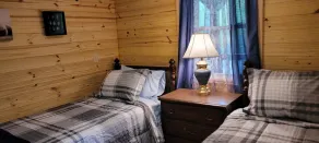 \"Little Cabin in the Woods\" - 5 miles from Dayton Boat Launch - Image 5