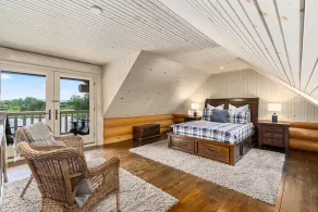 Exquisite Log Cabin Retreat- Perfect Couple’s Getaway!  Tranquility at its best❤️ - Image 5