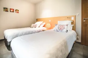 vivenda de luxo contemporâneo com piscina privada e SPA Villa Calmont - Image 5
