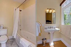 Sausalito Boutique Inn - Image 2