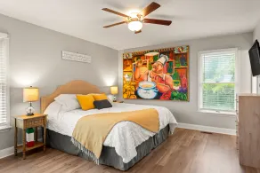 Jumbo's Hideout: Pet friendly, Short Stay Anytime, Short drive to the beach - Image 5