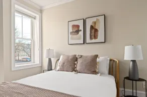 Charming Somerville 1BR nr Sullivans Square T, by Blueground - Image 3
