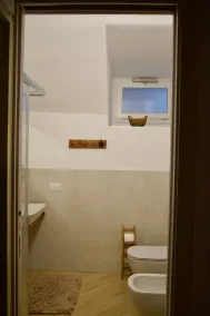 Thari House Como Lake - Image 3