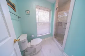 2BR / 2BA Beach Cottage à l'intérieur de la plantation, peut accueillir jusqu'à 8, Animaux acceptés! - Image 5