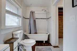 8 Bed Cabin, between Tuscaloosa and Bham, Close to Golf Courses - Image 3