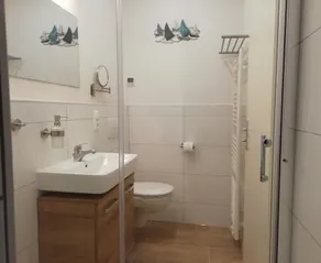Gemütliche Ferienwohnung am schönen Hafen von Wiesbaden-Schierstein - Image 3