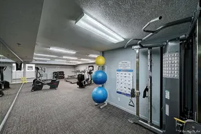 Wohnung am Strand, großer Pool, Whirlpool, großer Balkon, schön renoviert - Image 3