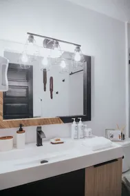Renovated. Modern. Downtown + 1.5 Miles to Stadium - Image 3