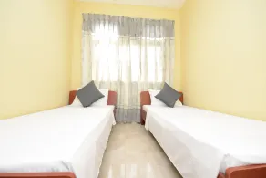 Bella Casa Apartment - Image 5