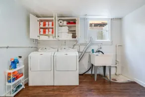 Hot Tub, Central Location, Stylish, 2BR/1BA - Image 4