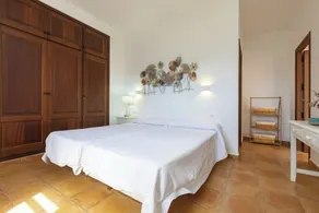 Villa 5 habitaciones y 4 baños, piscina y jardín a 5 minutos de la playa - Image 3