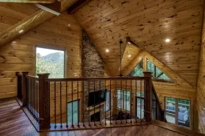 Bear Tracks Lodge cabin - Image 2