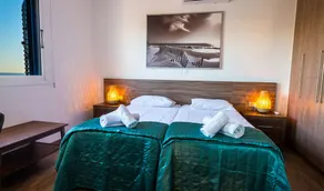 A luxury 3 Bedroom  Villa with Hot Spa Jacuzzi - Image 5