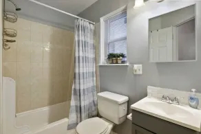 Renovated 2BR w Amenities - Image 2