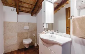 Stunning Home In Bale - Image 3