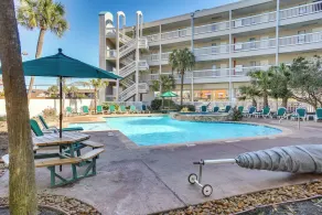 Galveston beach front and ocean views at Casa Del Mar - Image 3