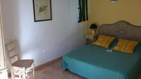 280 M² property, 5 bedrooms, sleeps 12, air-conditioned, 7000 M2 of flat land - Image 5